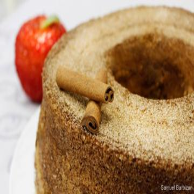 Bolo de maçã com canela